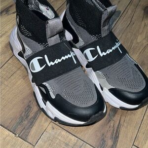 Champion Slip On Sneakers 4Y